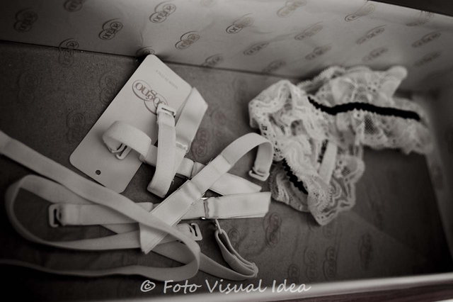 I preparativi: fotografia 19 di 29. Reportage di matrimonio di Michela Mazzorana.